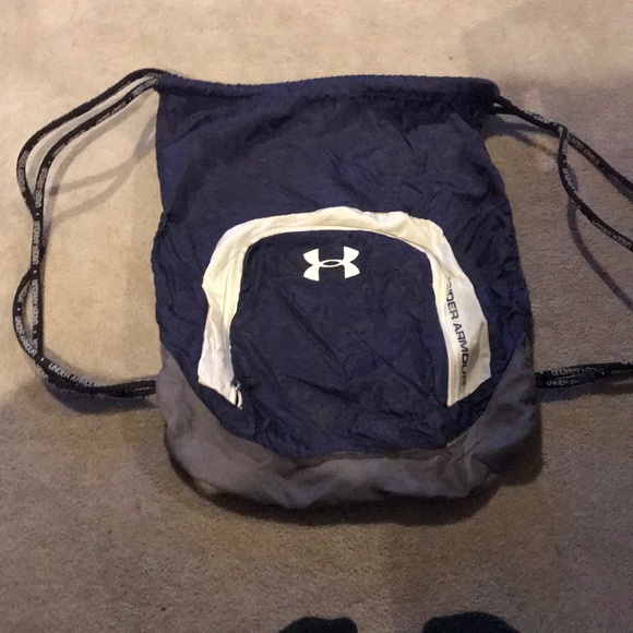 under armour drawstring bag size